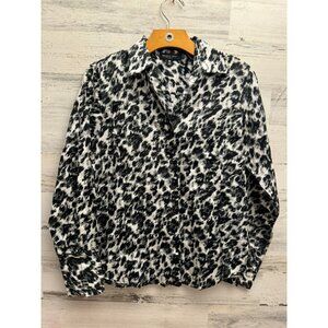 Fox Croft Button Up Shirt Wrinkle Free 8P Black White Leopard Print Fitted Fit